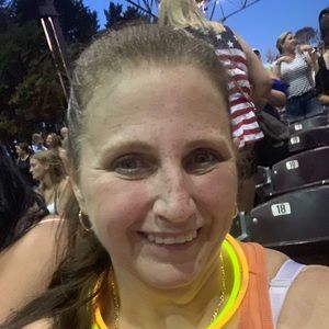 Meet your Posher, Vicki